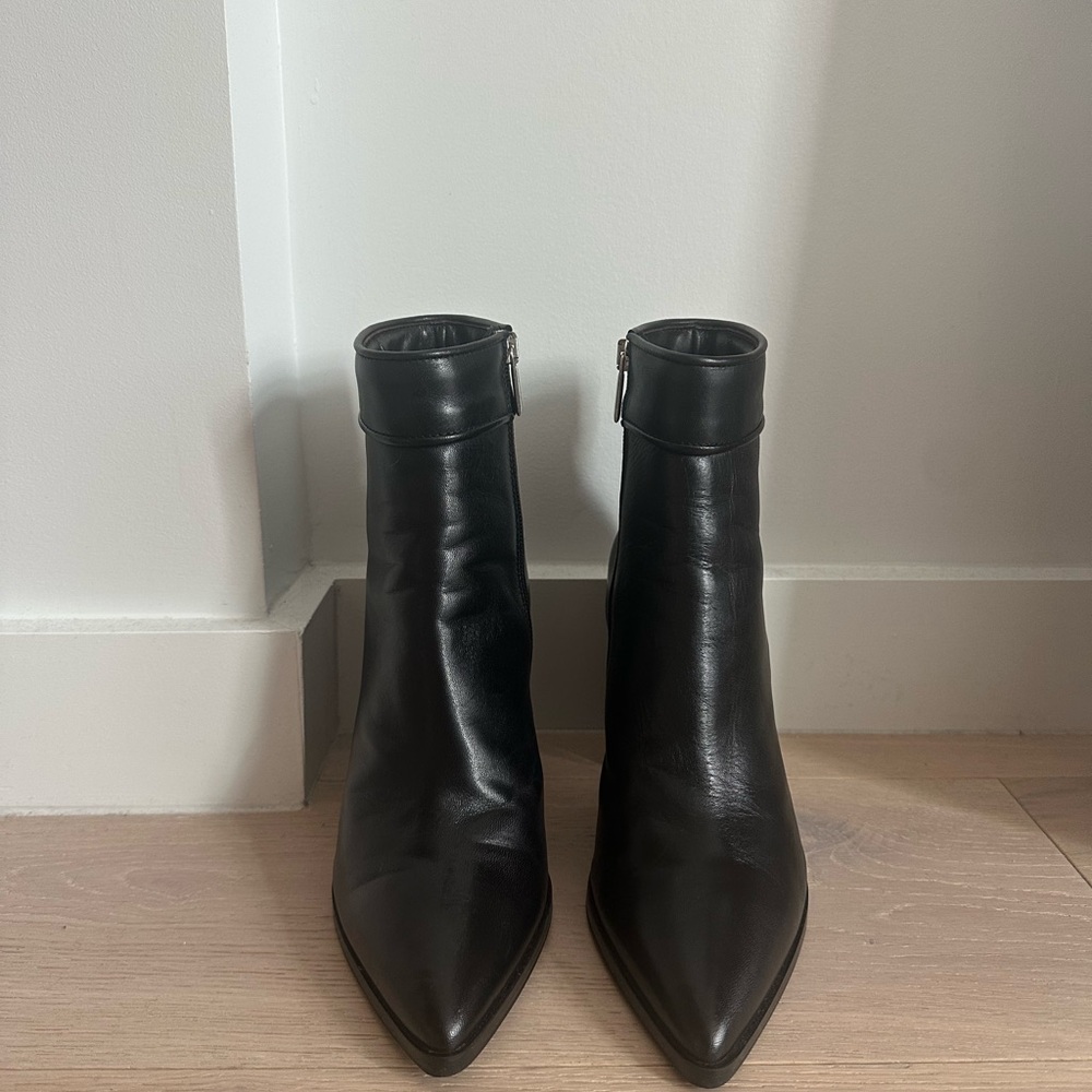 Leather black heeled ankle booties, CAPEZZANI